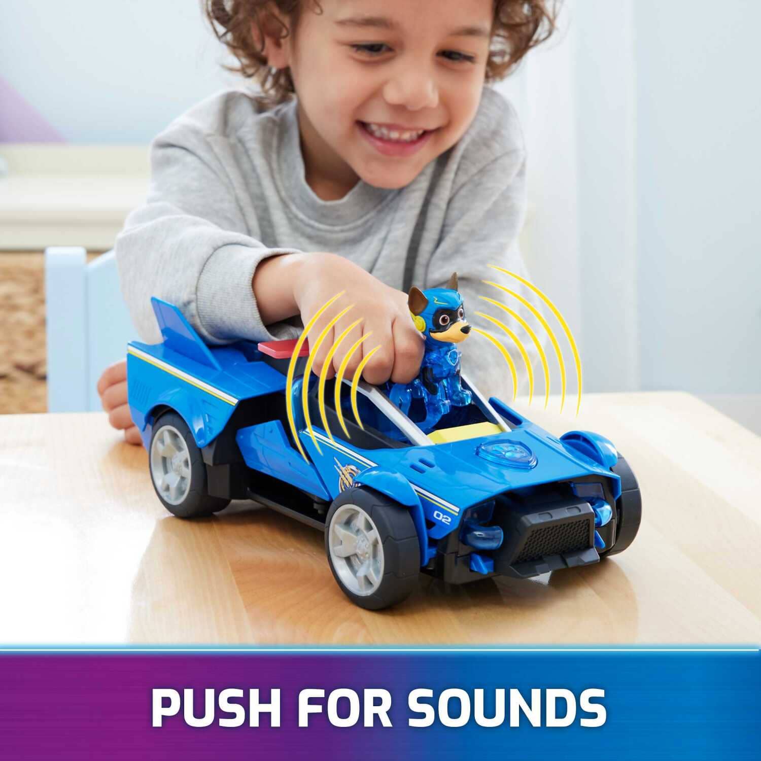 Paw Patrol - The Mighty Movie Chase s Mighty Transforming Cruiser with Action Figure Lights And Sounds - Spin Master