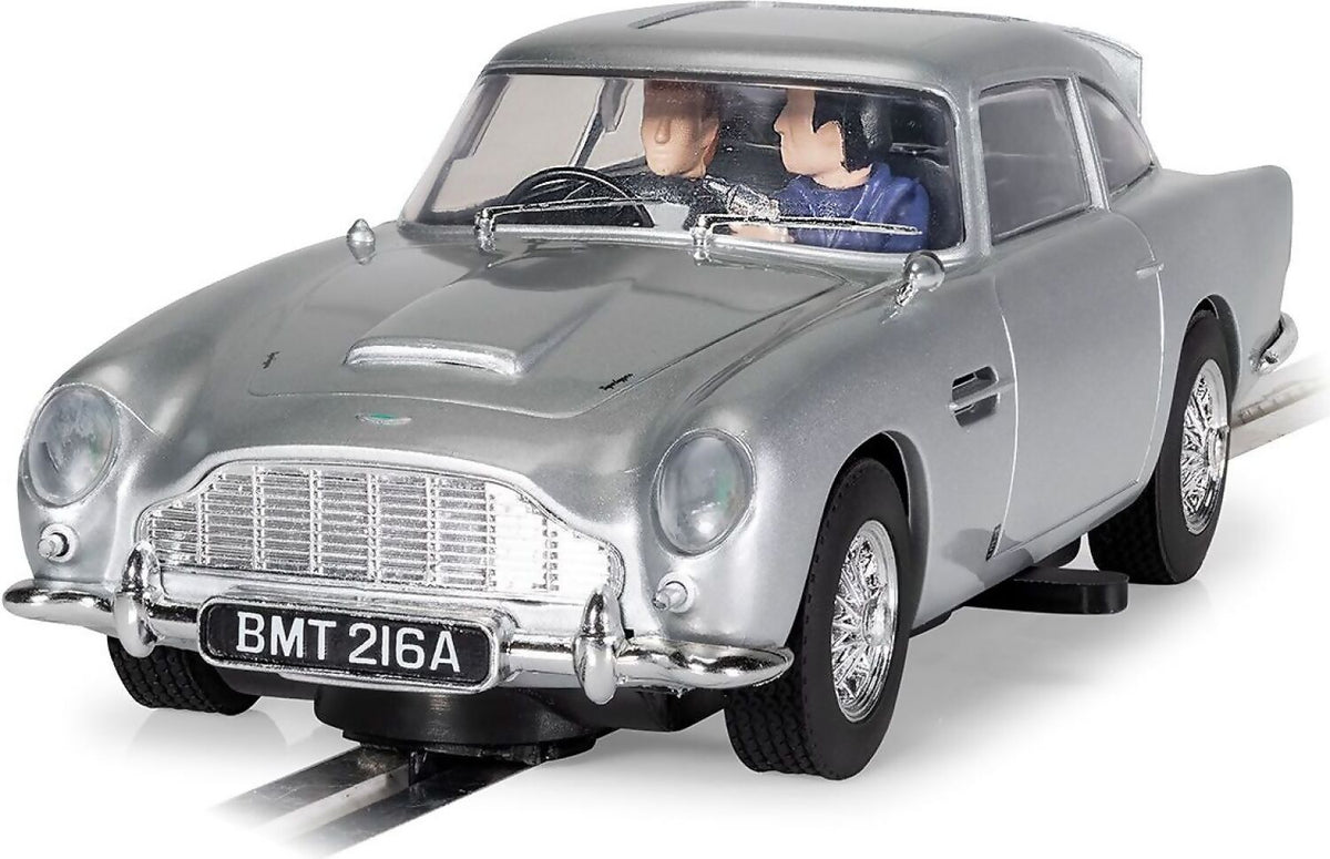 SCALEXTRIC - C4436 JAMES BOND ASTON MARTIN DB5 - 'GOLDFINGER'