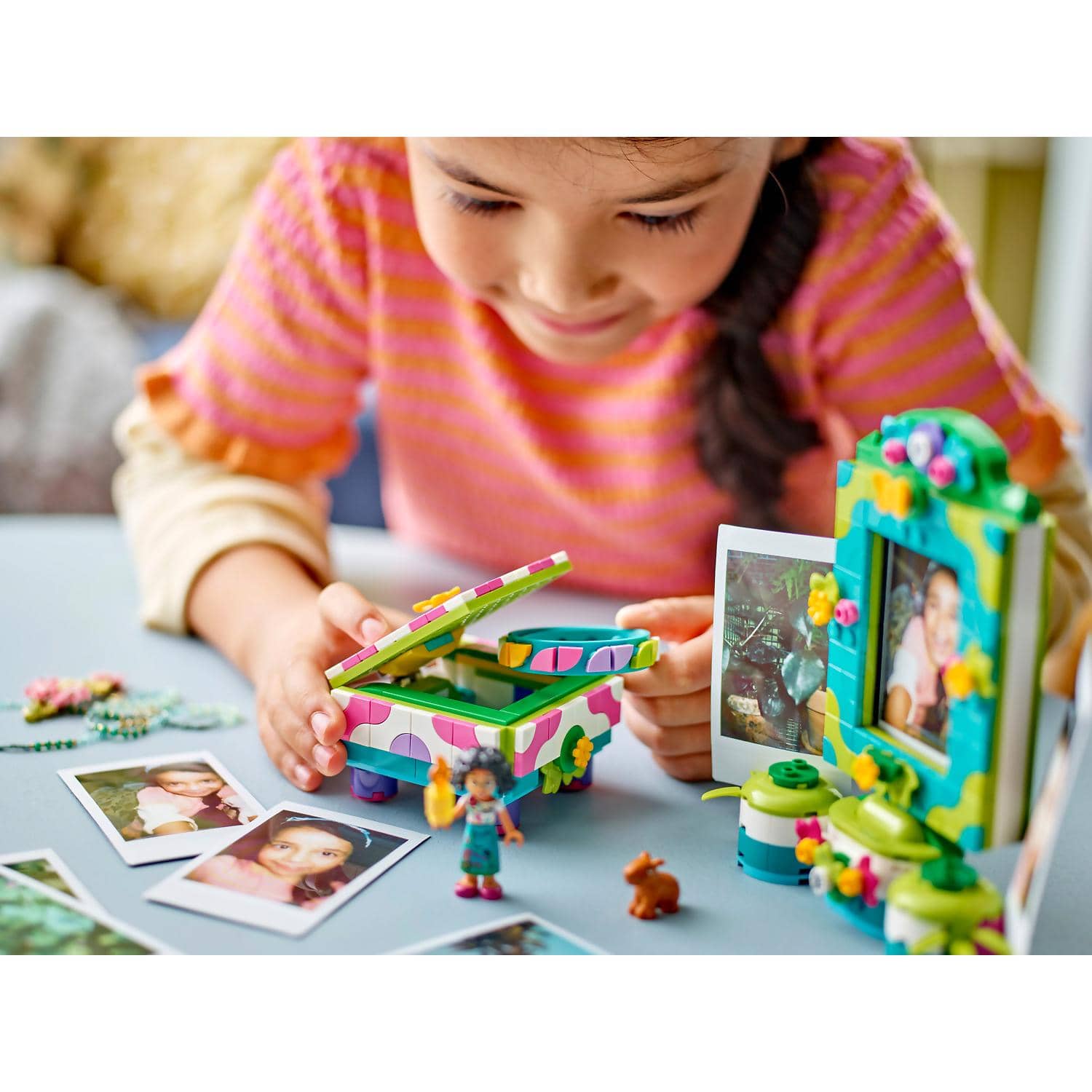 LEGO® 43239 Mirabel's Photo Frame and Jewelry Box - Disney