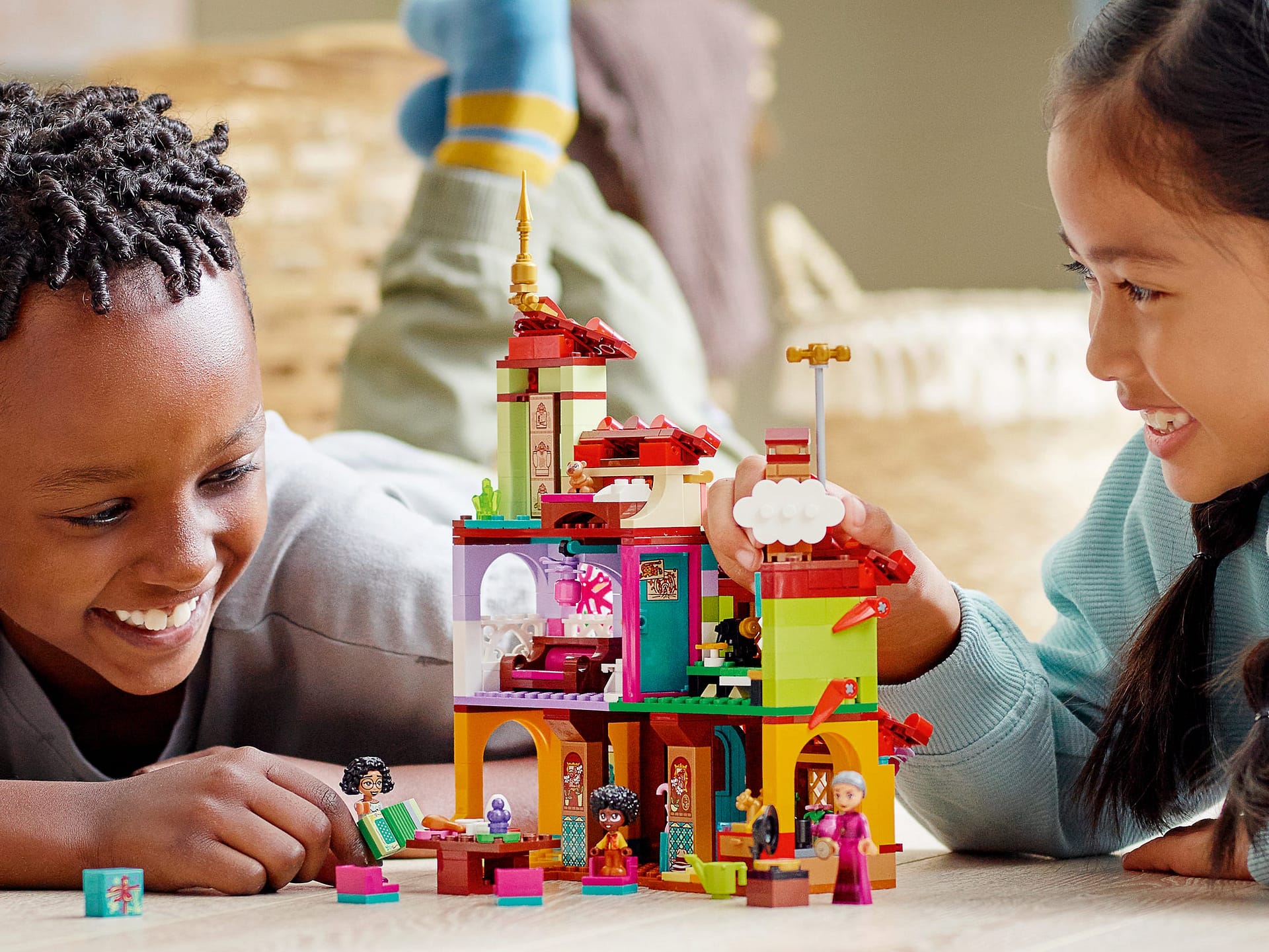 LEGO® 43202 The Madrigal House - Disney Encanto