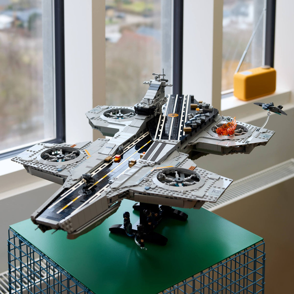 LEGO® 76354 S.H.I.E.L.D. Helicarrier - Marvel Super Heroes