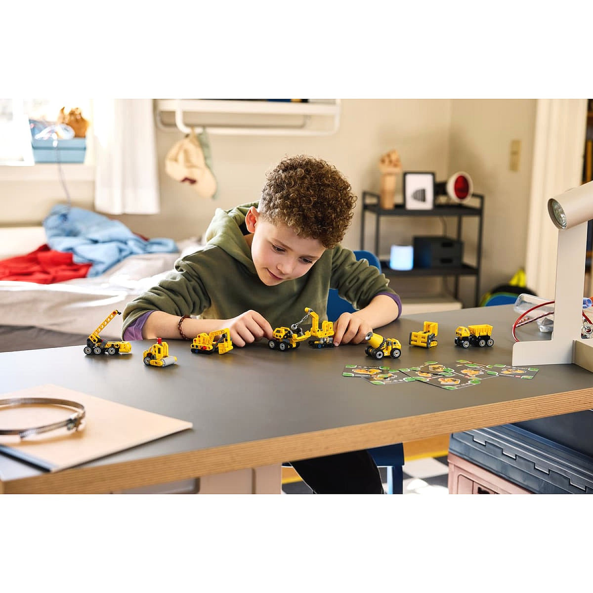 LEGO® 42233 Mighty Machines Series 1 - Technic