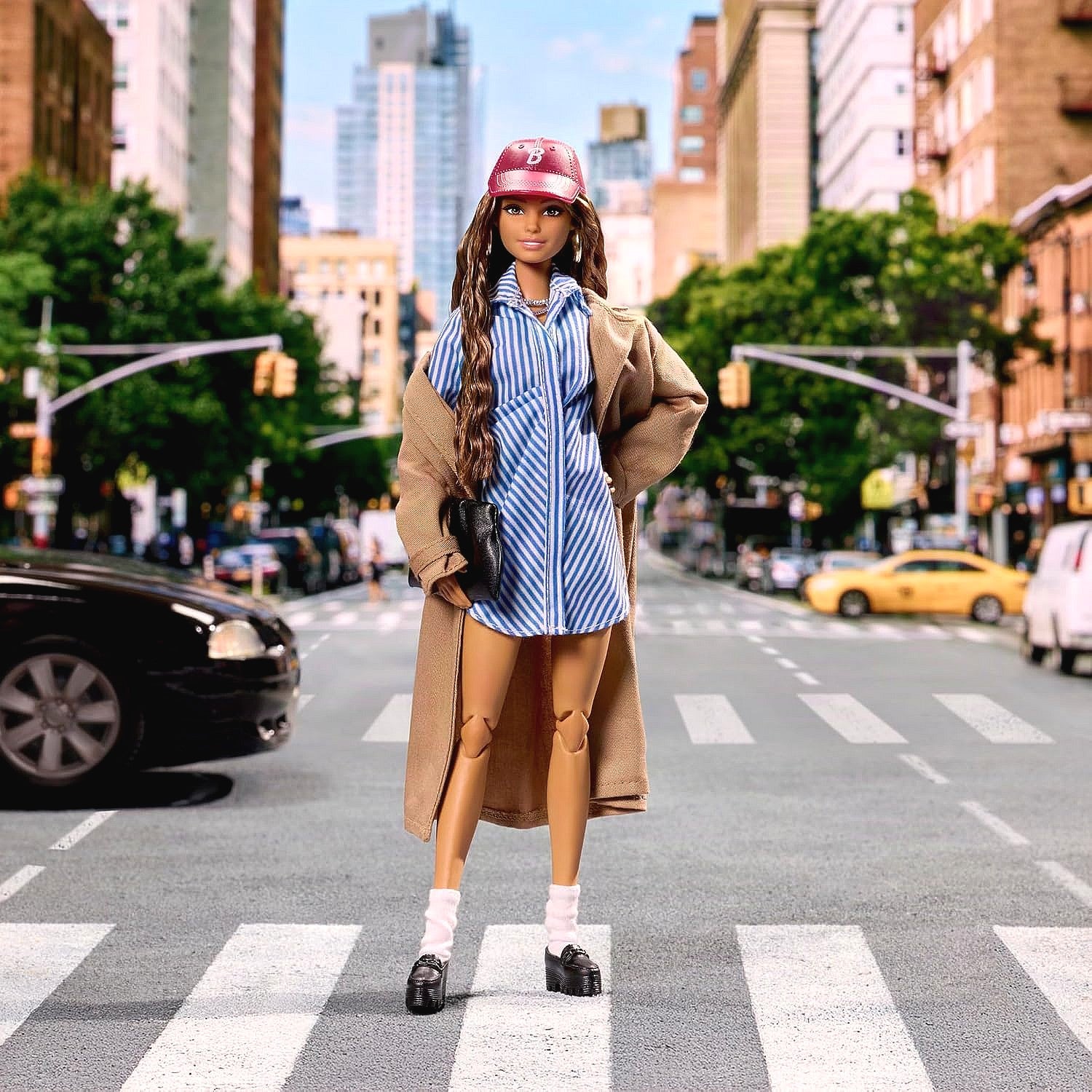Barbie - Signature Barbiestyle Barbie Fashion Week New York Fashion Doll - Mattel