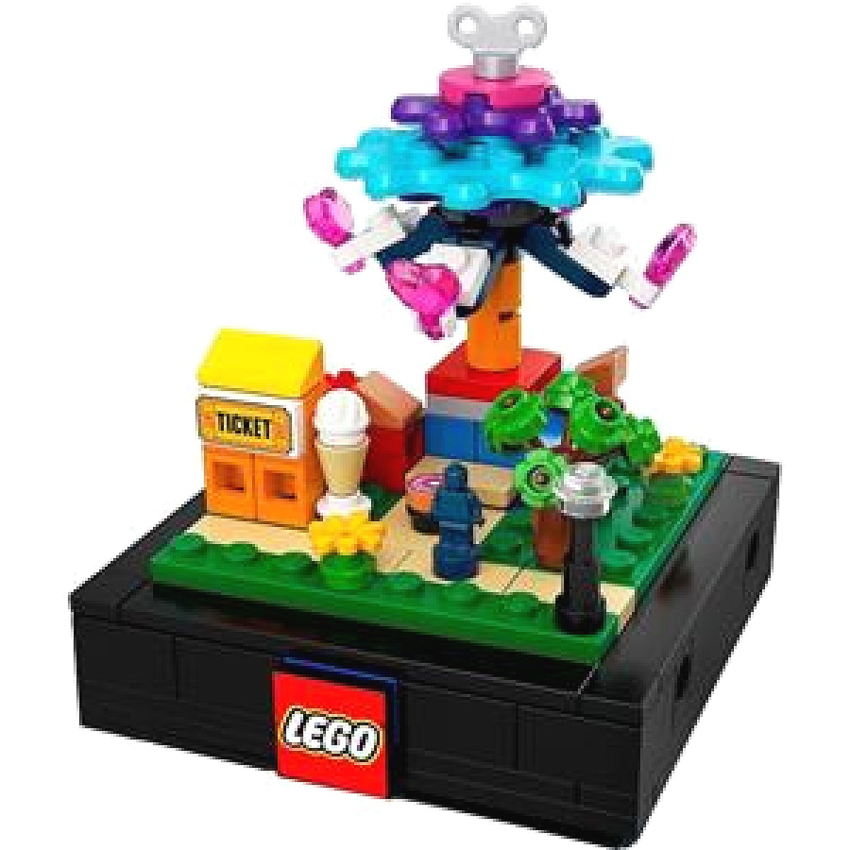 LEGO Mini Fairground Swing Ride Limited Edition 106 Pieces