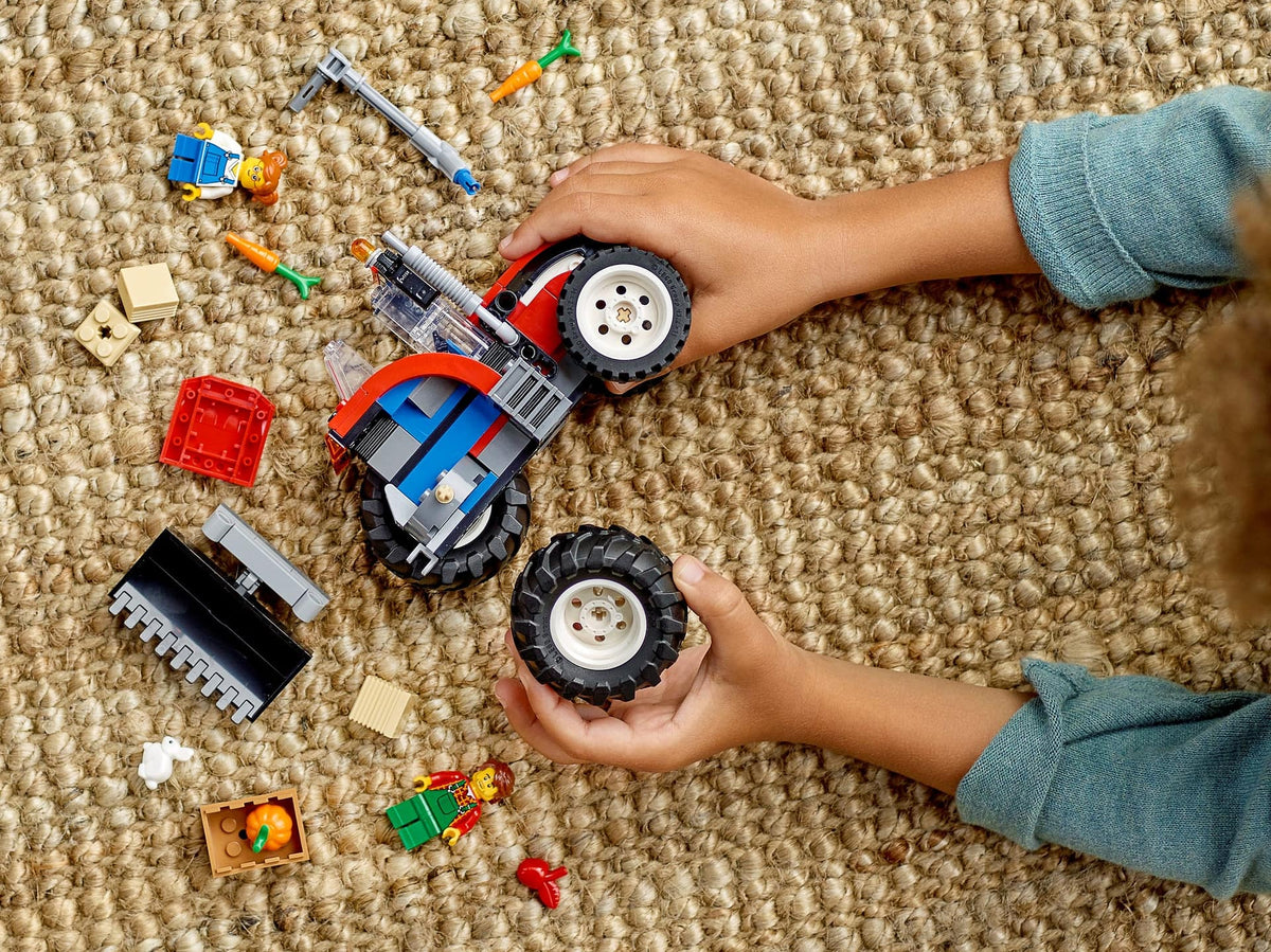 LEGO® 60287 Tractor - City