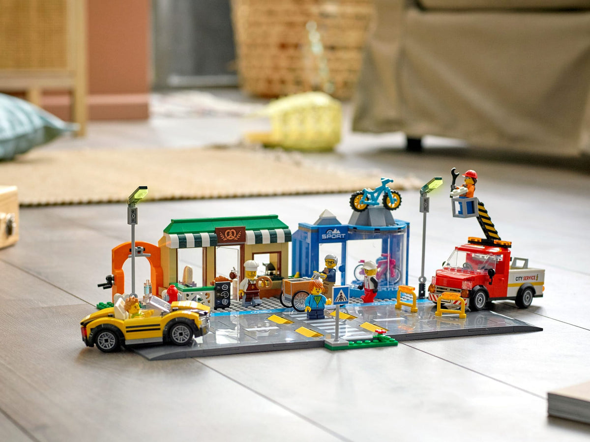 LEGO® 60306 Shopping Street - City