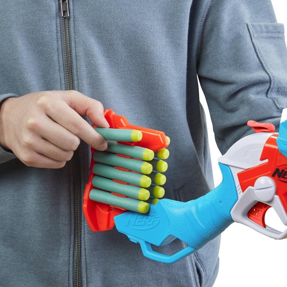 Nerf - Dinosquad Tricera-blast Blaster Break-open 3-dart Loading 12 Nerf Darts Dart Storage Triceratops Dinosaur Design