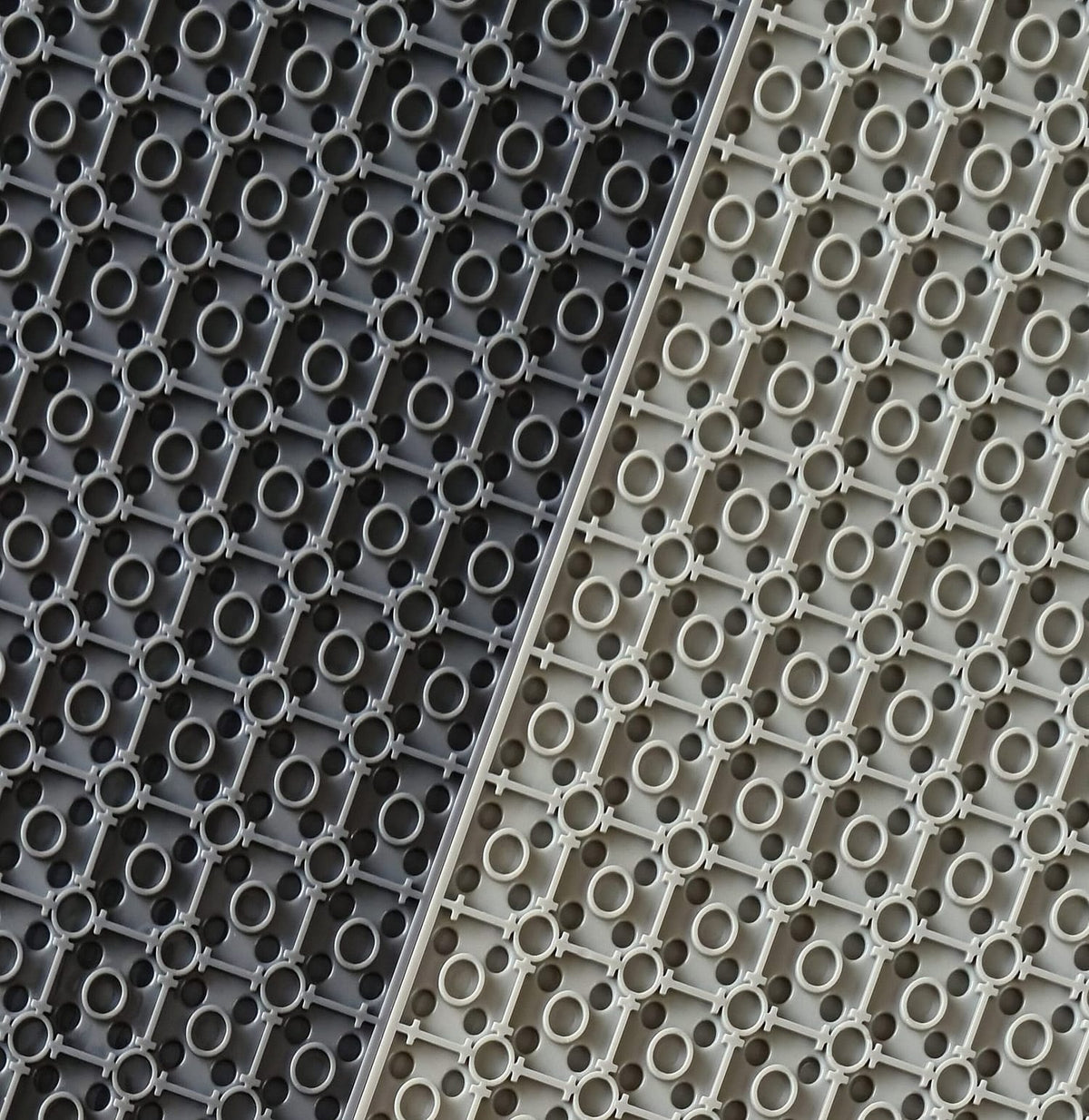 BASEPLATE Double Sided 16x32 Studs Dark Grey Generic Brand