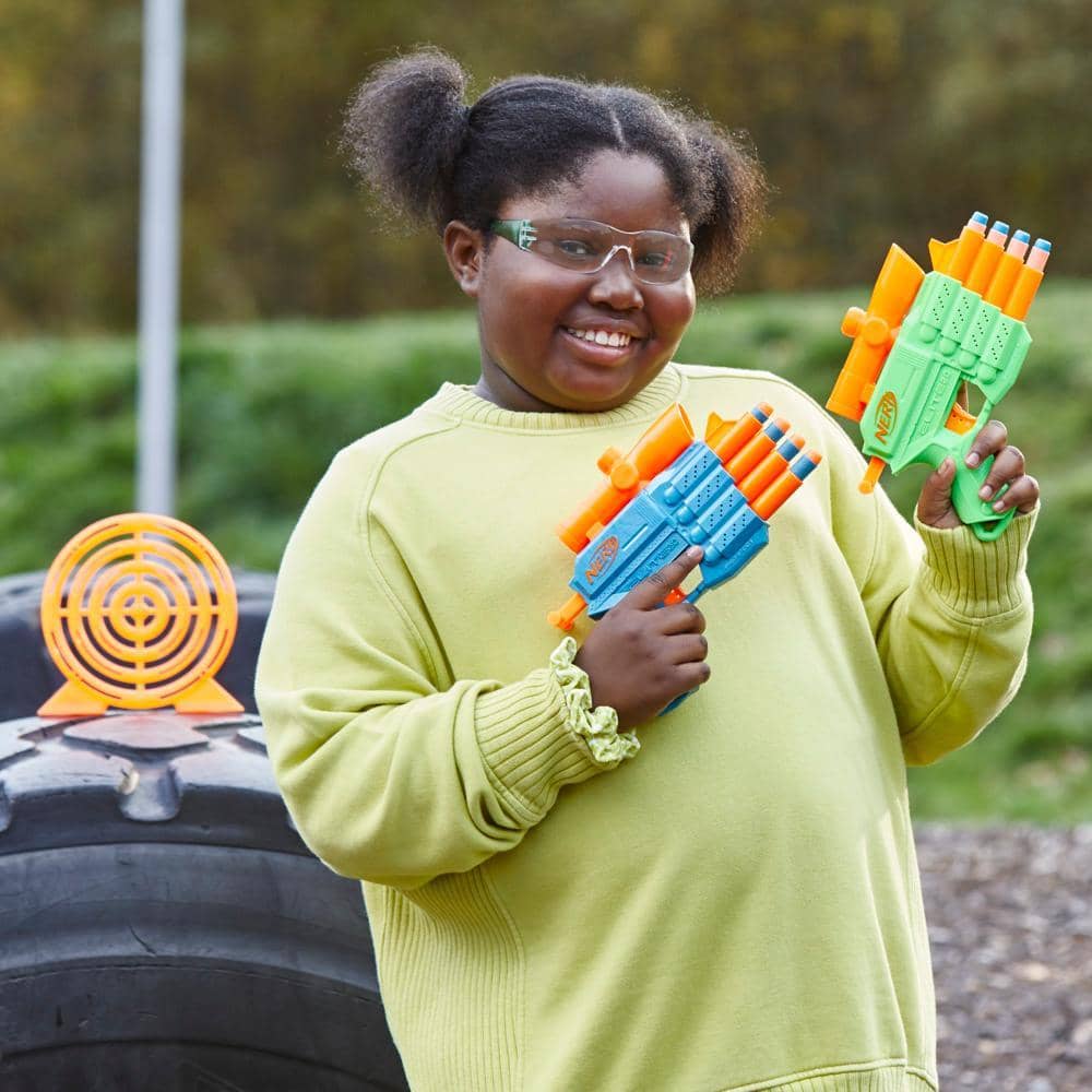 Nerf - Elite 2.0 Face Off Target Set Includes 2 Toy Foam Dart Blasters & Target & 12 Nerf Elite Darts