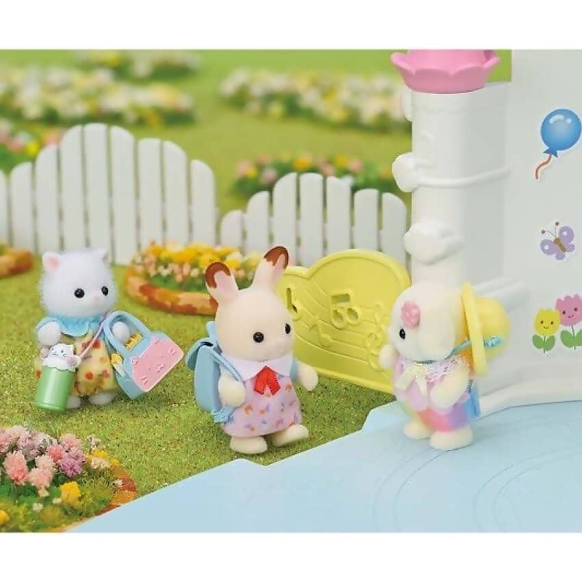 Sylvanian Families - Nursery Friends Walk Along Duo Playset