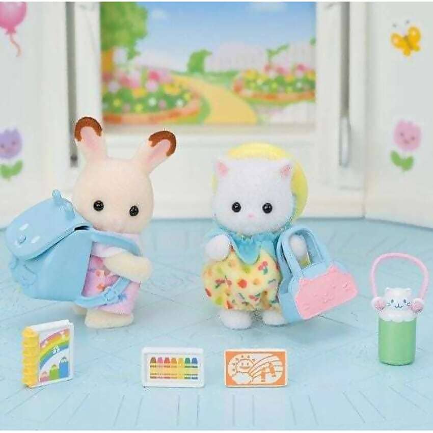 Sylvanian Families - Nursery Friends Walk Along Duo Playset