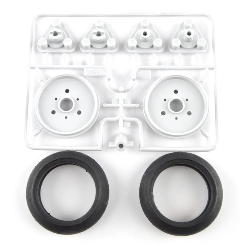 TAMIYA - NARROW TYRES SET 58MM T70145 PLASTIC MODEL KIT