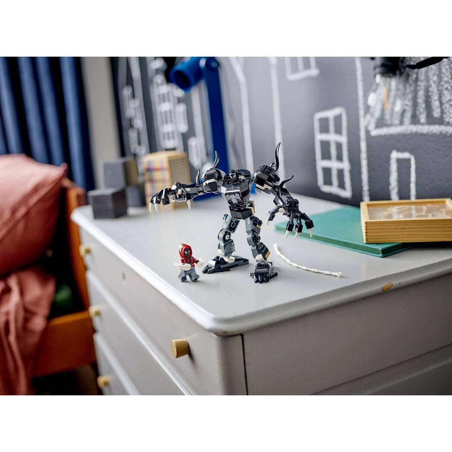 LEGO® 76276 Venom Mech Armor vs. Miles Morales - Super Heroes Marvel
