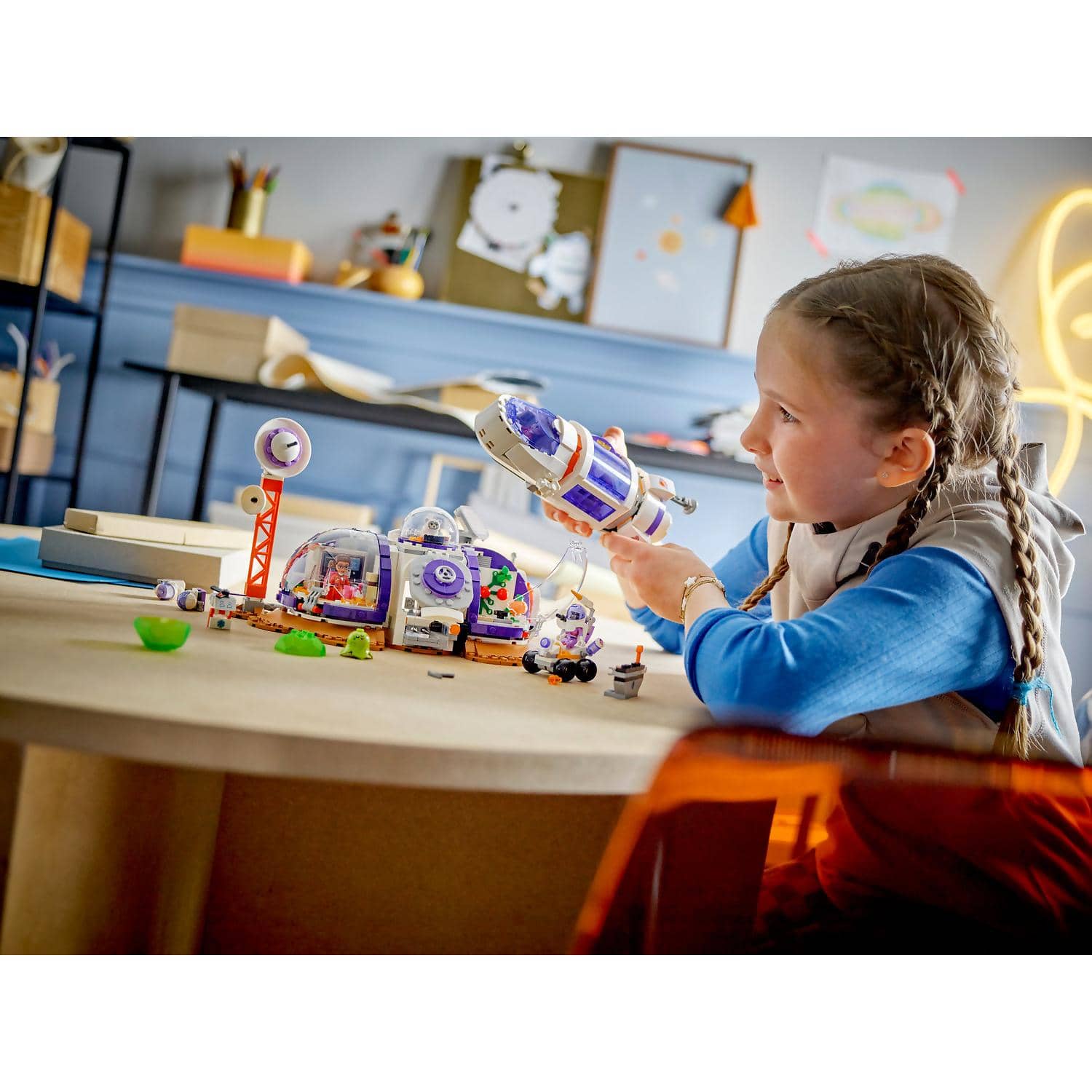 LEGO® 42605 Mars Space Base and Rocket - Friends