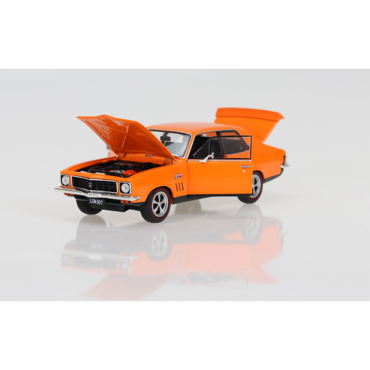 DDA COLLECTIBLES - 1:24 SCALE - LONE O RANGER LJ 308 TORANA FULLY DETAILED OPENING DOORS BONNET AND BOOT - DIECAST MODEL