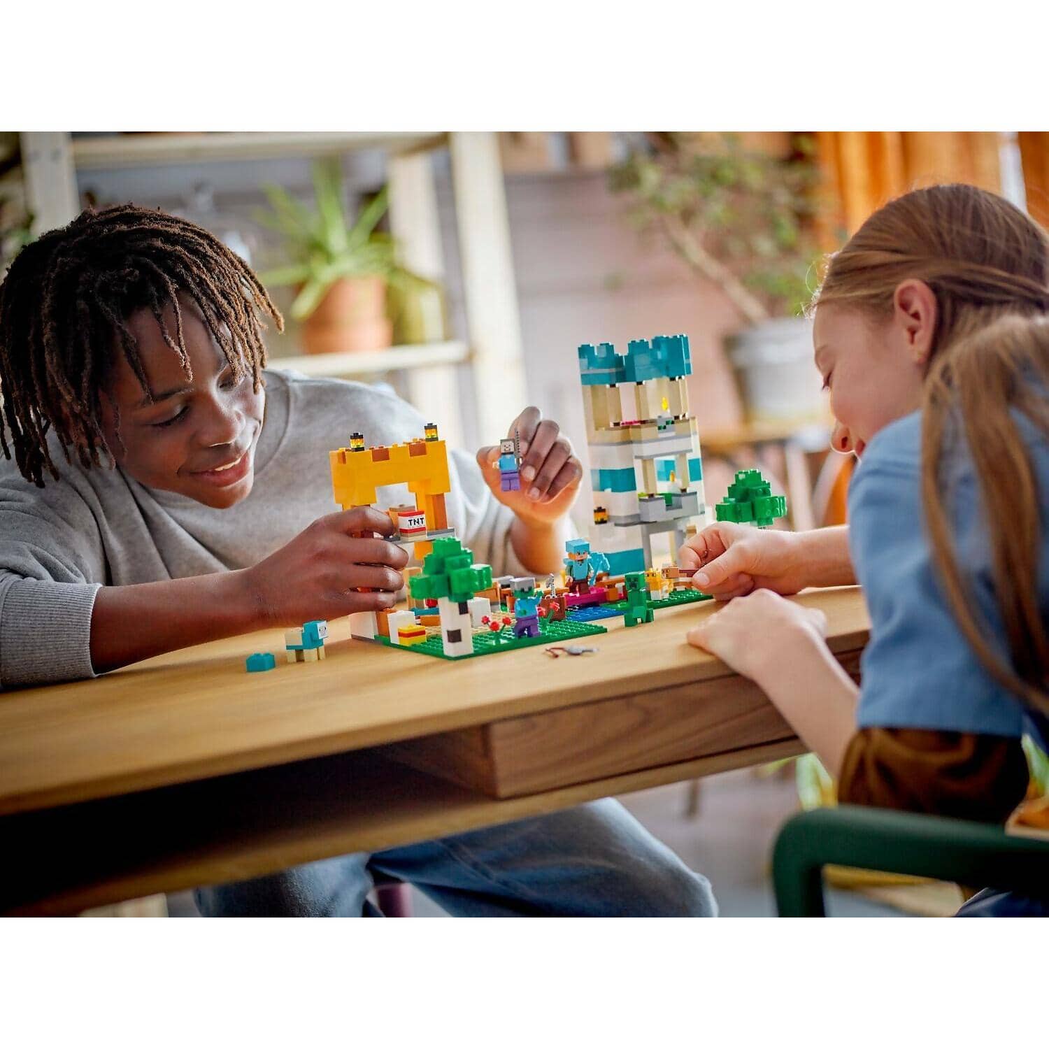 LEGO® 21249 The Crafting Box 4.0 - Minecraft®