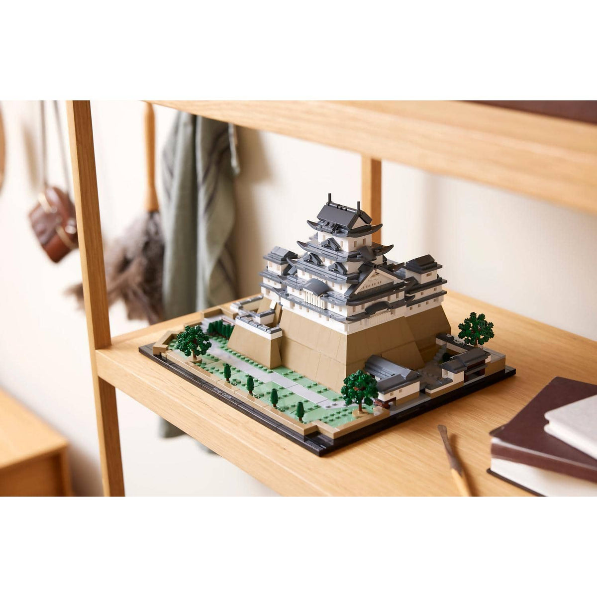 LEGO® 21060 Himeji Castle - Architecture