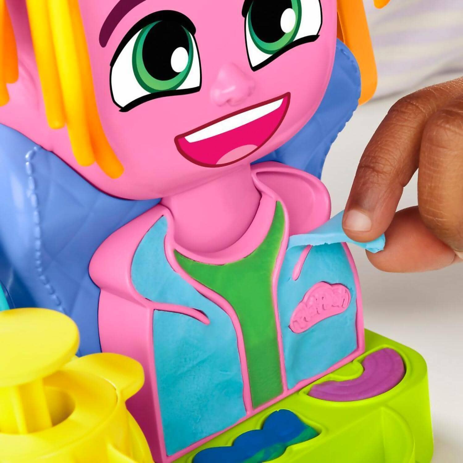 Play-Doh - Hair Stylin Salon Playset Pretend Play Toy Set For Kids Ages 3+