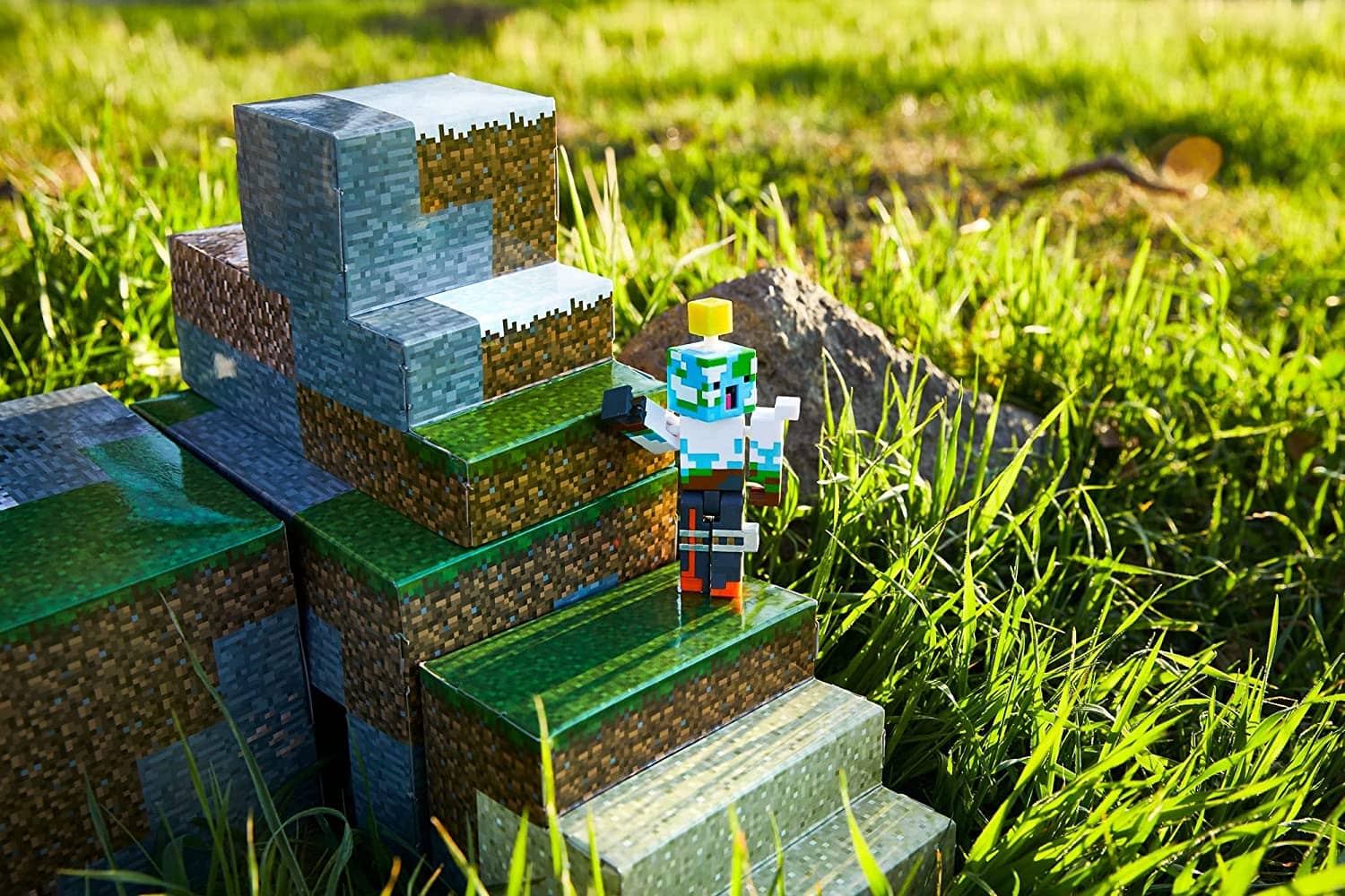 Minecraft - Overworld Protector Playset Including Accessories & Blocks Playset