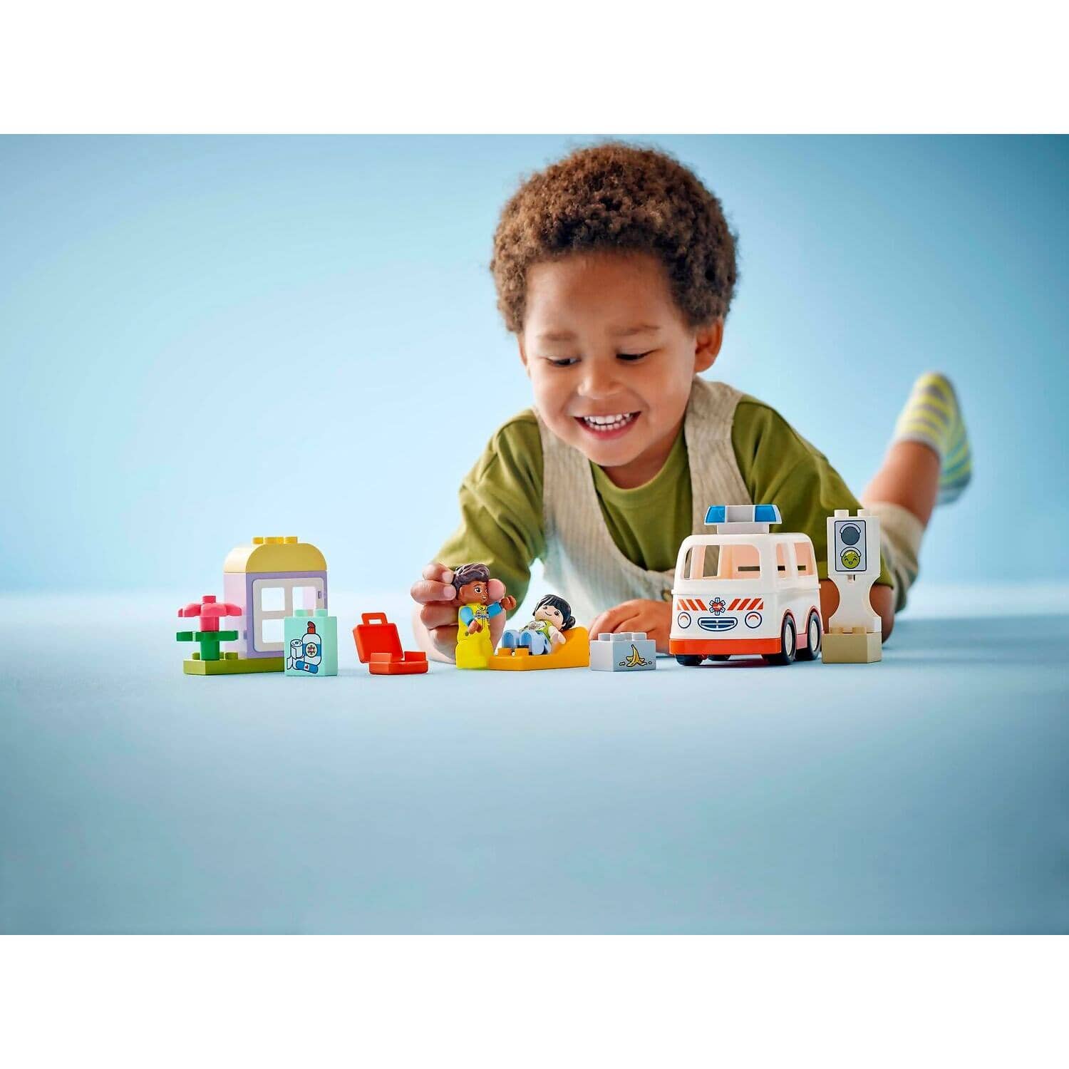 LEGO® 10447 Ambulance & Driver -  DUPLO®