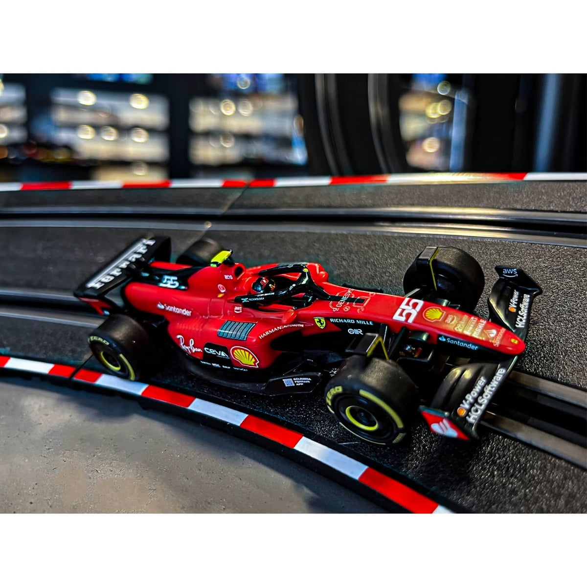 CARRERA - GO 1:43 - F1 FERRARI SF-23 CARLOS SAINZ NO.55 SLOT CAR
