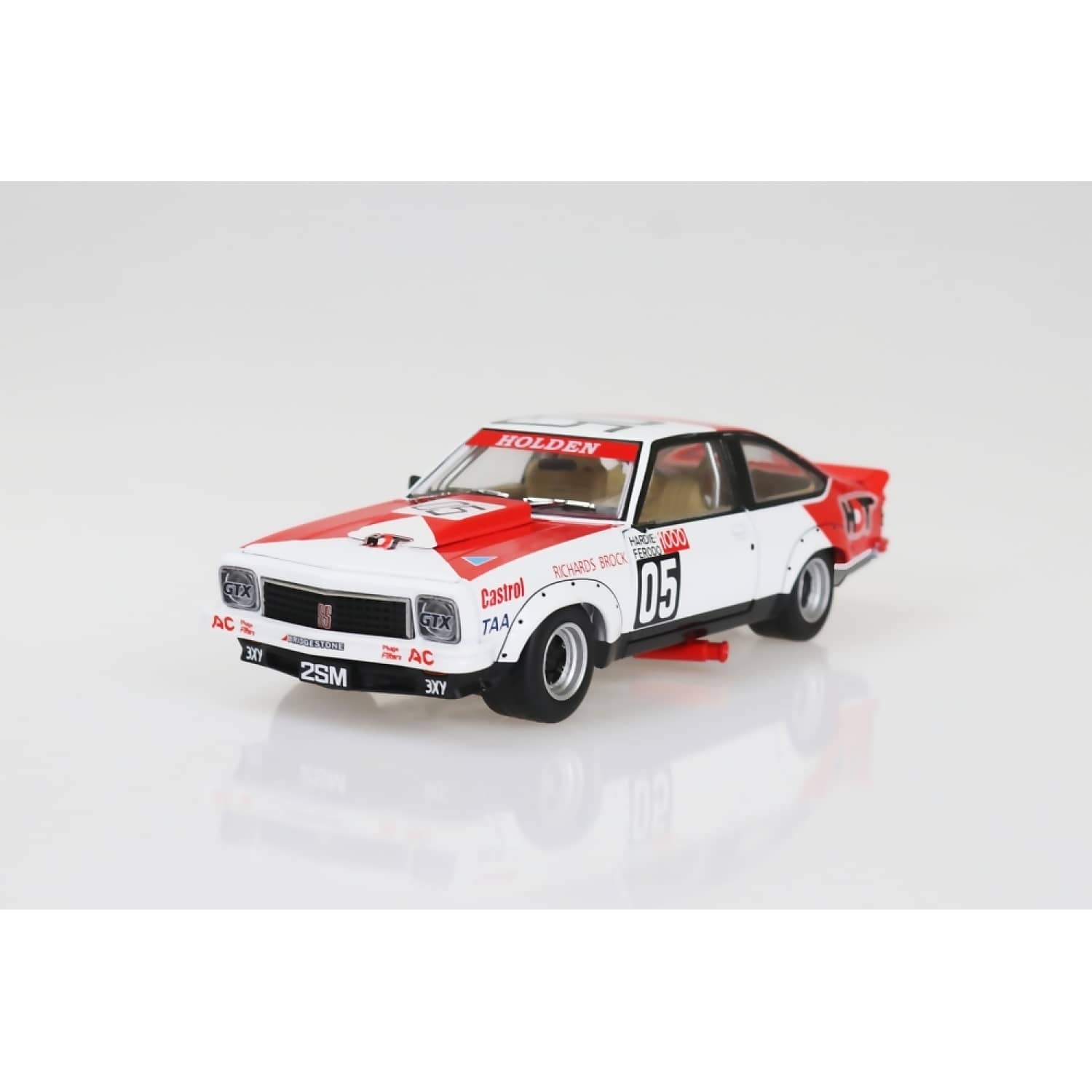 DDA COLLECTIBLES - 1:24 SCALE - A9X HOLDEN TORANA 308 1979 BATHURST WINNER - DIECAST MODEL