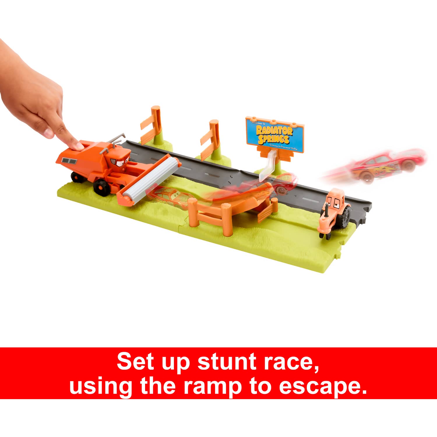Disney Pixar - Cars Frank Escape & Stunt Race Playset With Lightning Mcqueen Toy Car