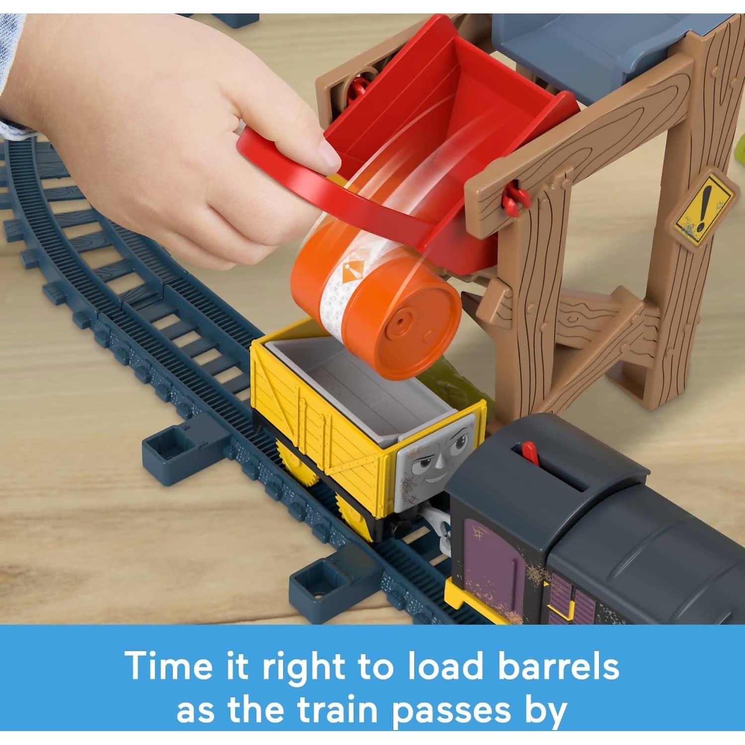 Fisher-Price - Thomas & Friends Diesel's Lift & Load Construction Set Motorized Toy Train With Track & Cargo