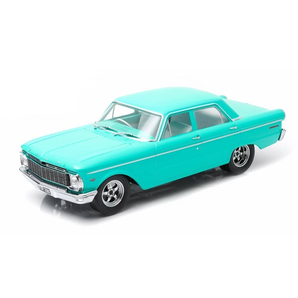 DDA COLLECTIBLES - 1:18 SCALE - CUSTOM 1965 FORD FALCON XP SEDAN TEAL - DIECAST MODEL
