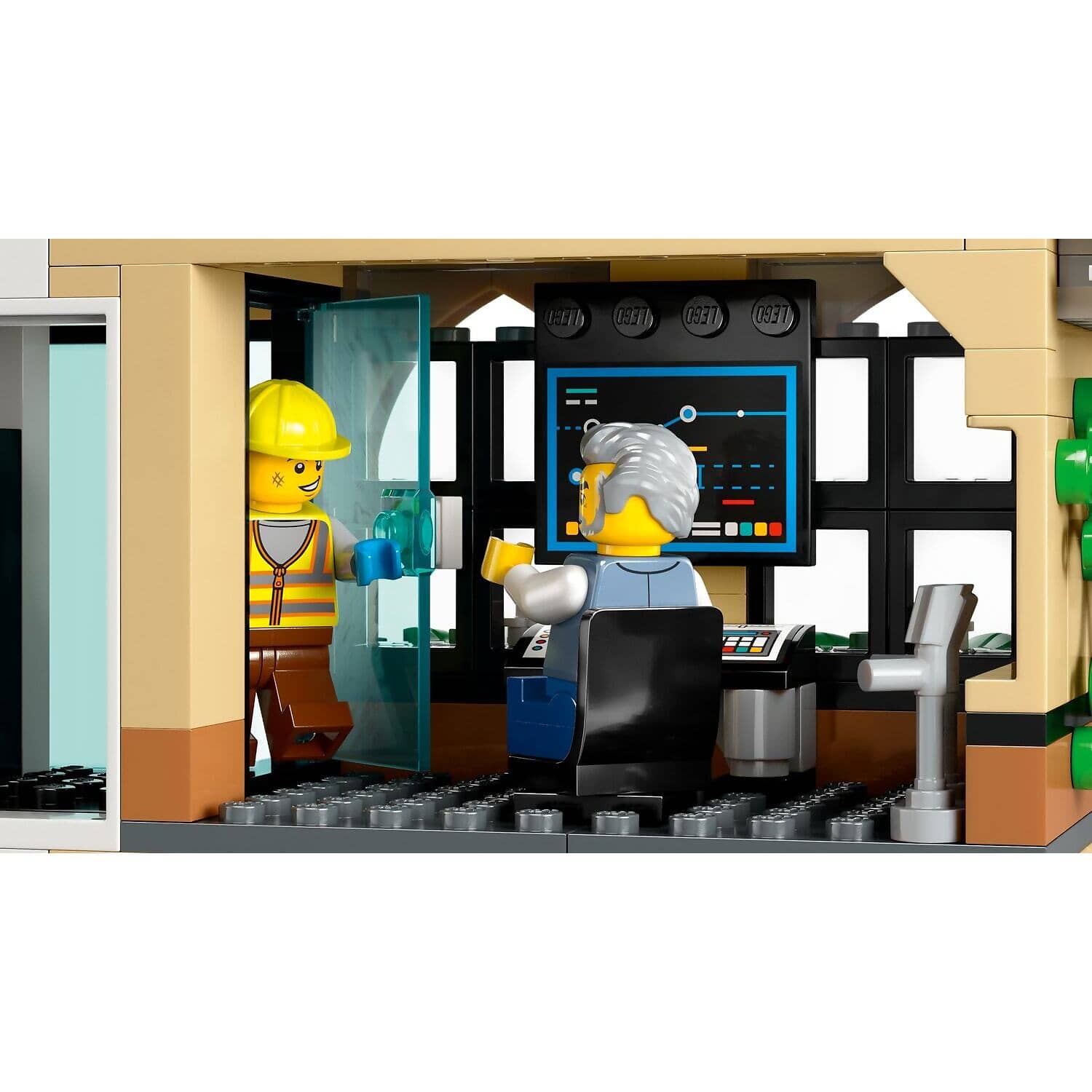 LEGO® 60469 Central Train Station - City