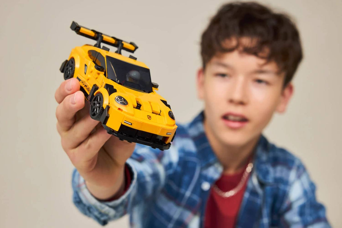 LEGO® 77239 Porsche 911 GT3 RS Super Car - SPEED Champions