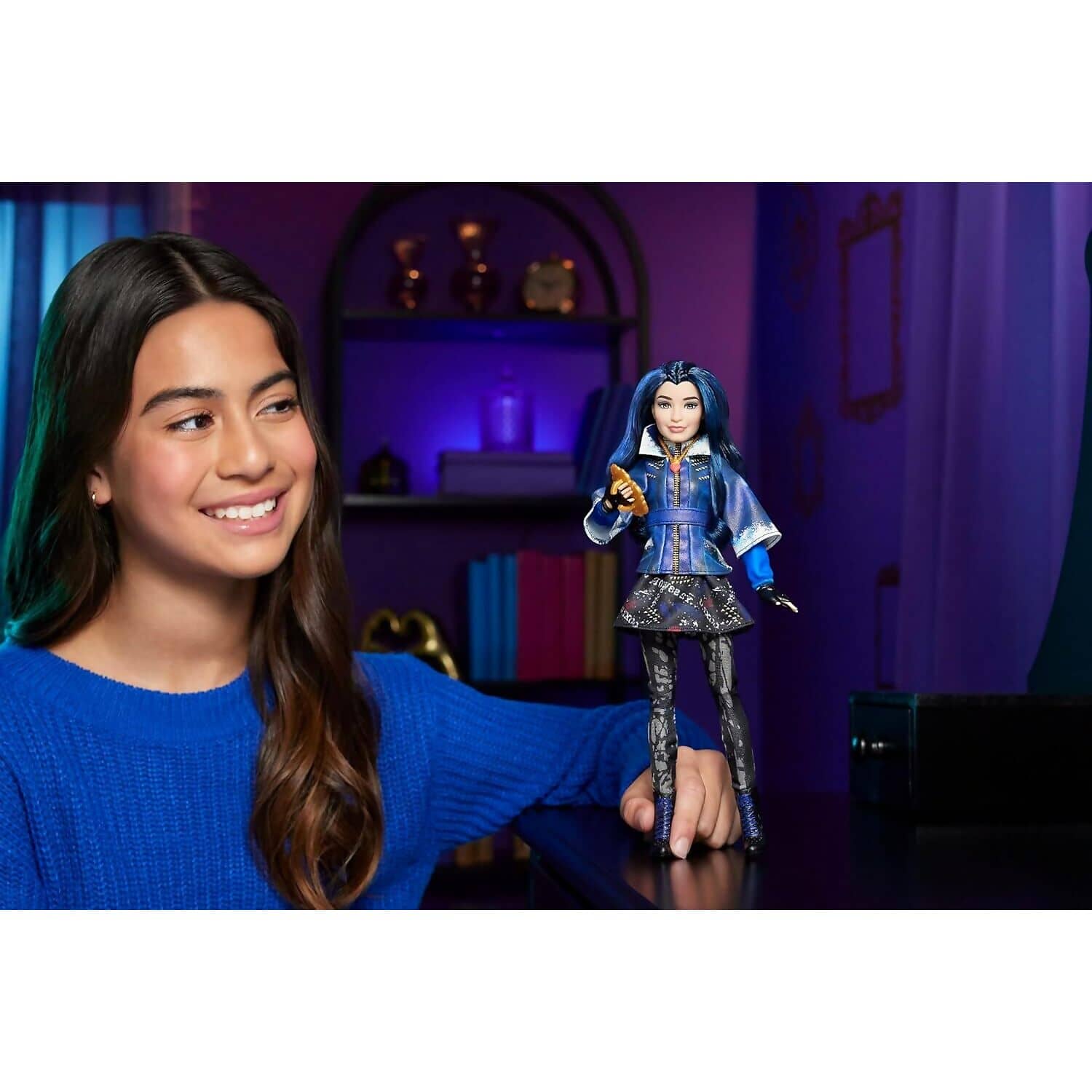 Disney - Descendants - Evie Isle of the Lost 10th Anniversary Fashion Doll - Mattel