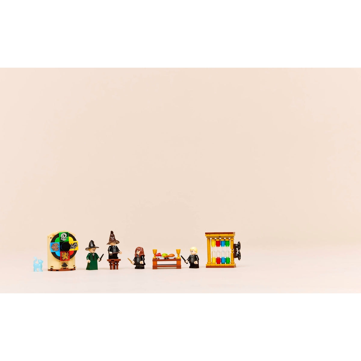 LEGO® 76460 Hogwarts Castle: Sorting Hat Ceremony - Harry Potter™