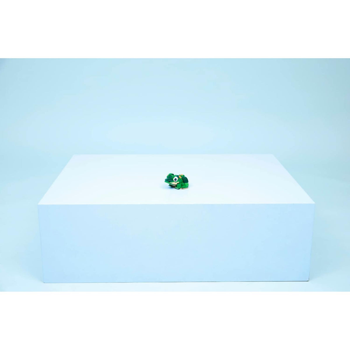 LEGO® 31377 Turtle with a Water Lily Flower - Creator 3-in-1