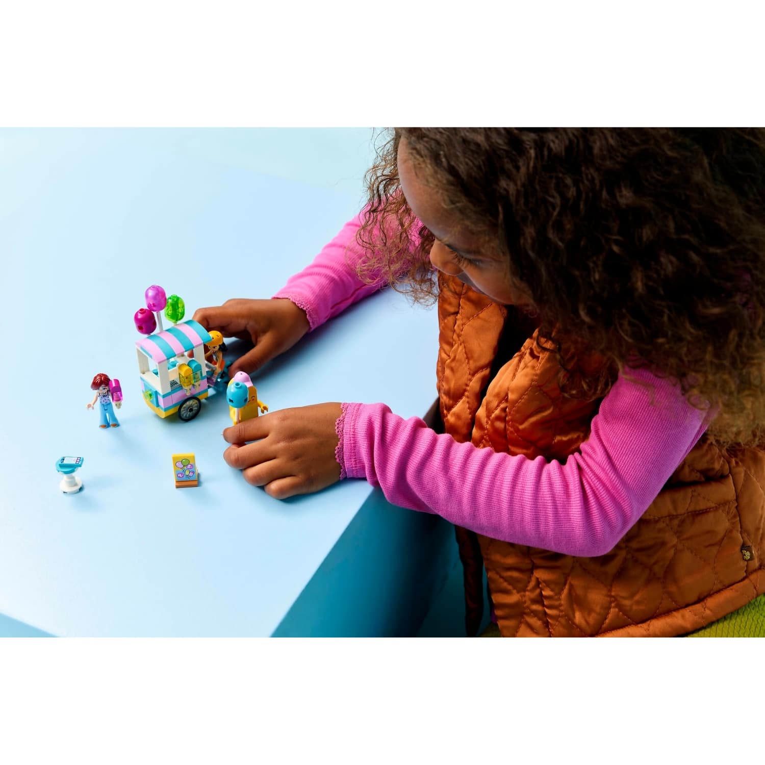 LEGO® 42692 Ice Cream & Balloon Stand - Friends