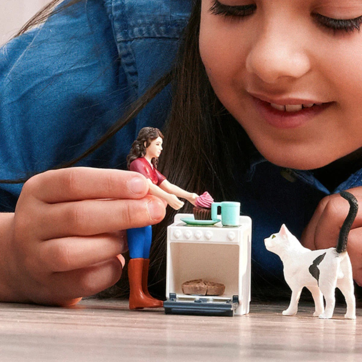 Schleich - Baking Afternoon Figurine Playset