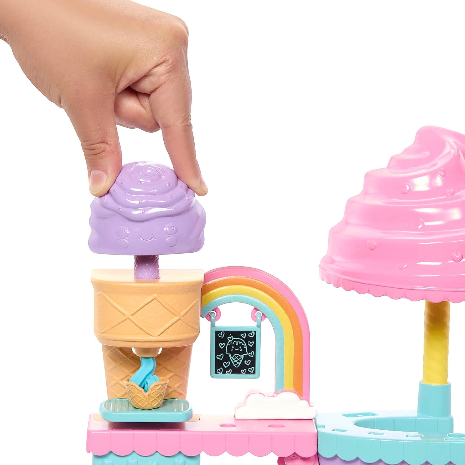 Barbie - Club Chelsea Ice Cream Shop Playset - Mattel