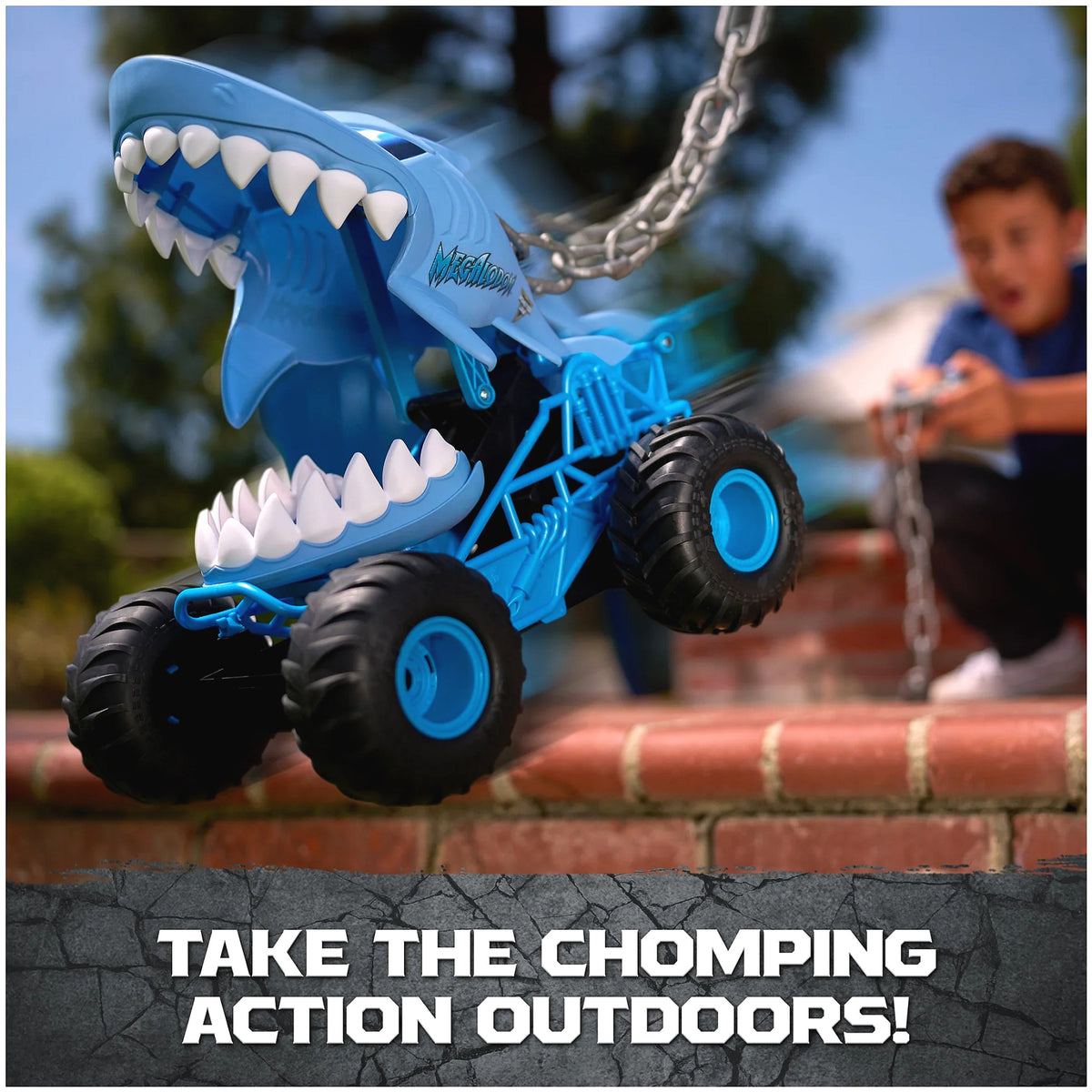 Monster Jam - RC Chomping Megalodon 1:15 Scale - Spin Master