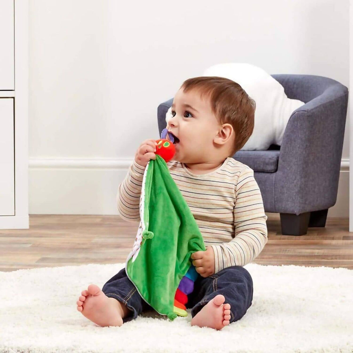 The Very Hungry Caterpillar - Tiny And Very Hungry Caterpillar Comfort Blanket - The World Of Eric Carle