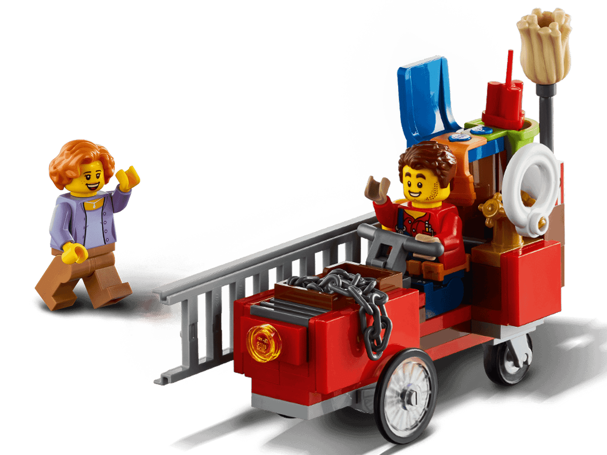 LEGO® 60271 Main Square - City