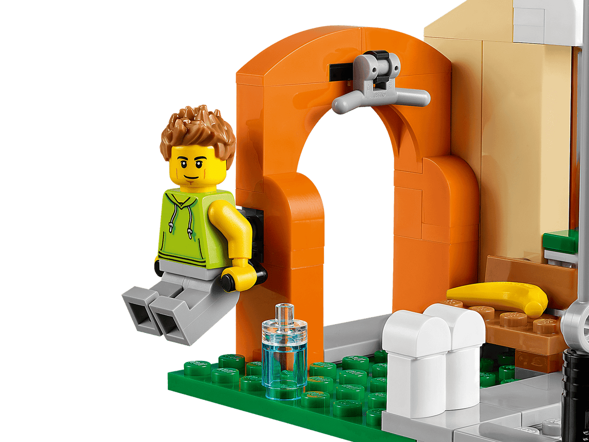 LEGO® 60306 Shopping Street - City