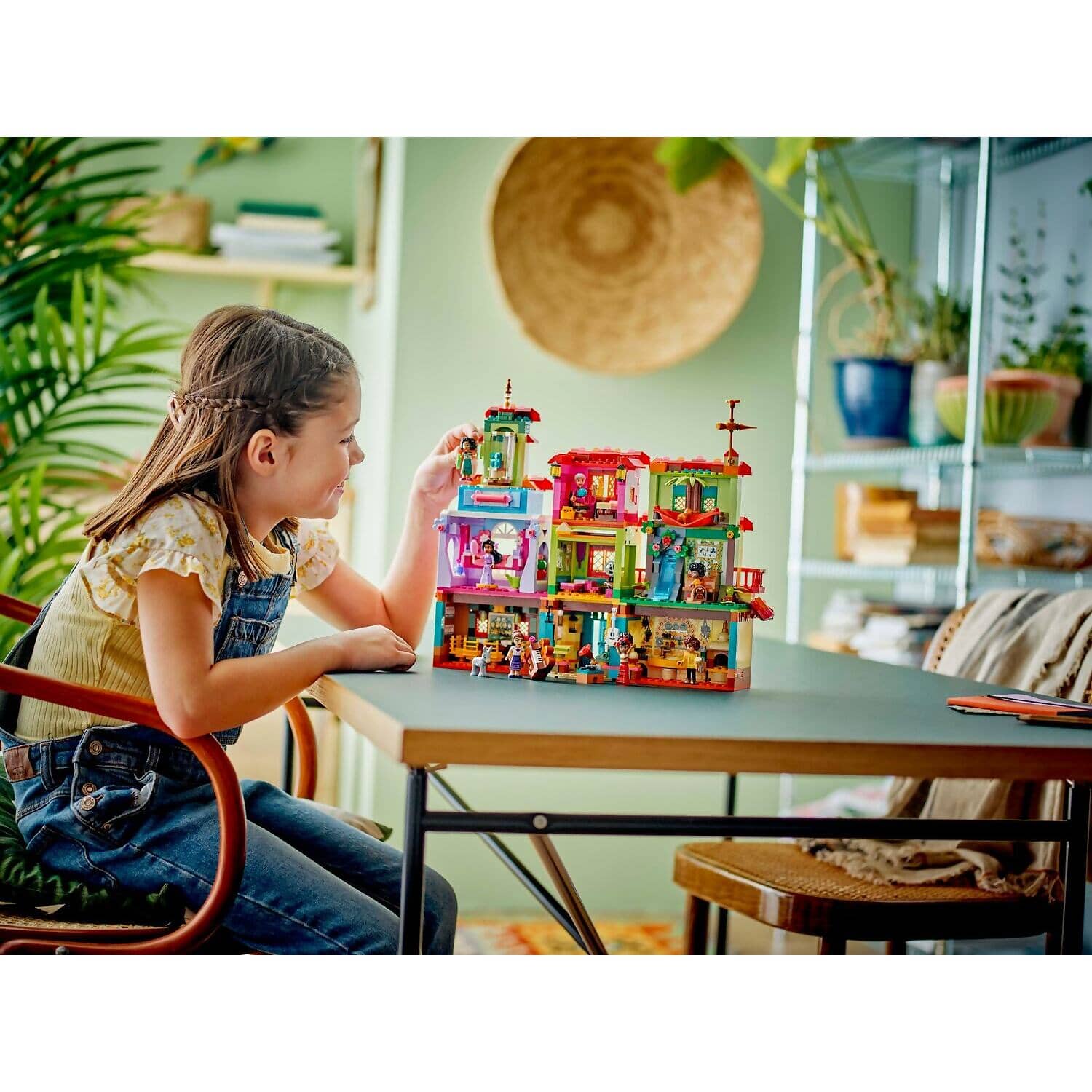 LEGO® 43245 The Magical Madrigal House - Disney