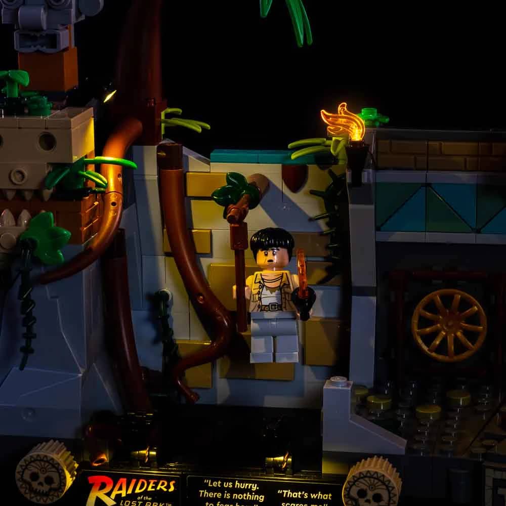 Light My Bricks - Light Kit For LEGO® Indiana Jones Temple of the Golden Idol 77015