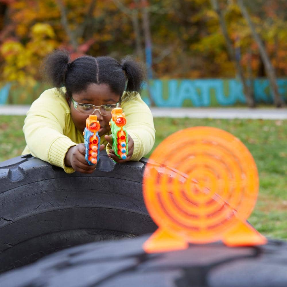 Nerf - Elite 2.0 Face Off Target Set Includes 2 Toy Foam Dart Blasters & Target & 12 Nerf Elite Darts