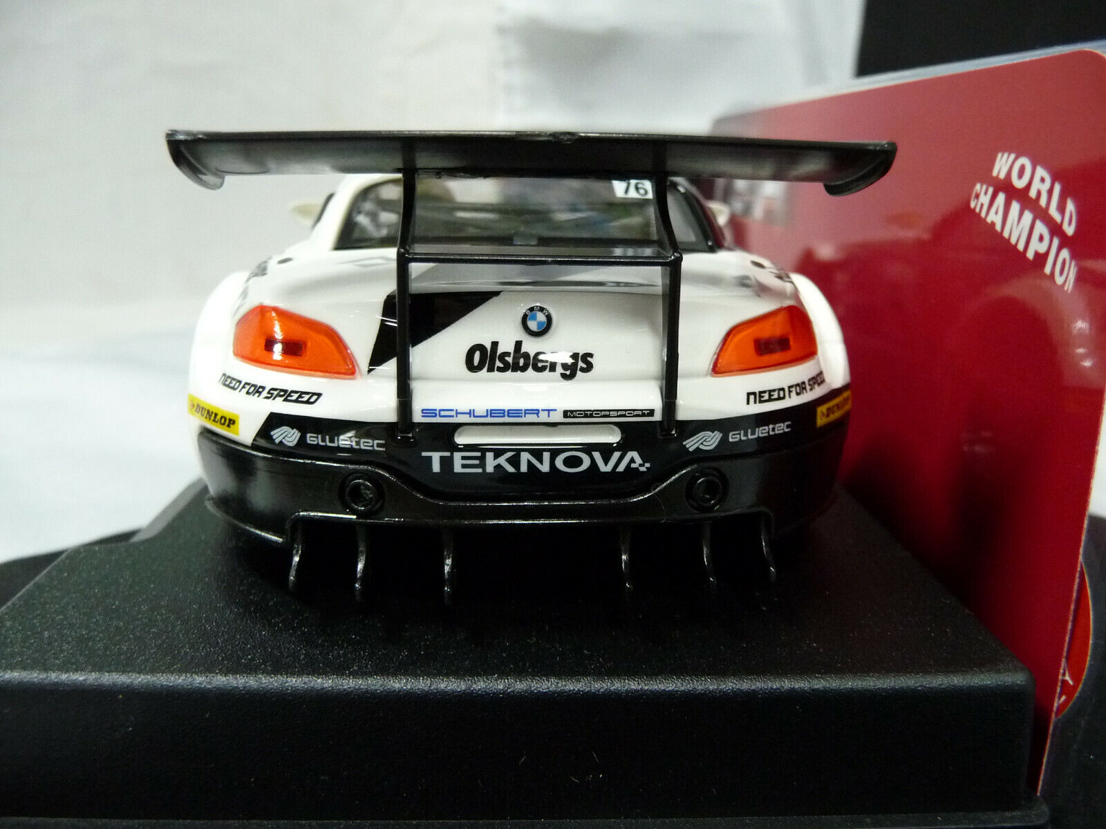 NSR - 1:32 0011AW BMW Z4 GT3 E89 FIA GT3 EURO CUP 2010 NO.76 SCALEXTRIC/CARRERA