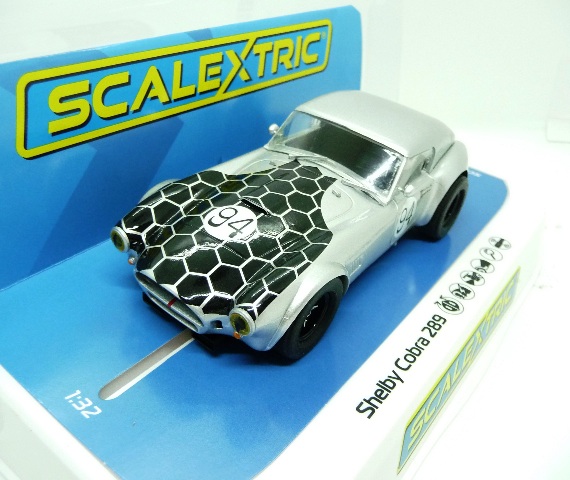 SCALEXTRIC - C4417 SHELBY COBRA 289 - CSX2201- SNAKE EYES