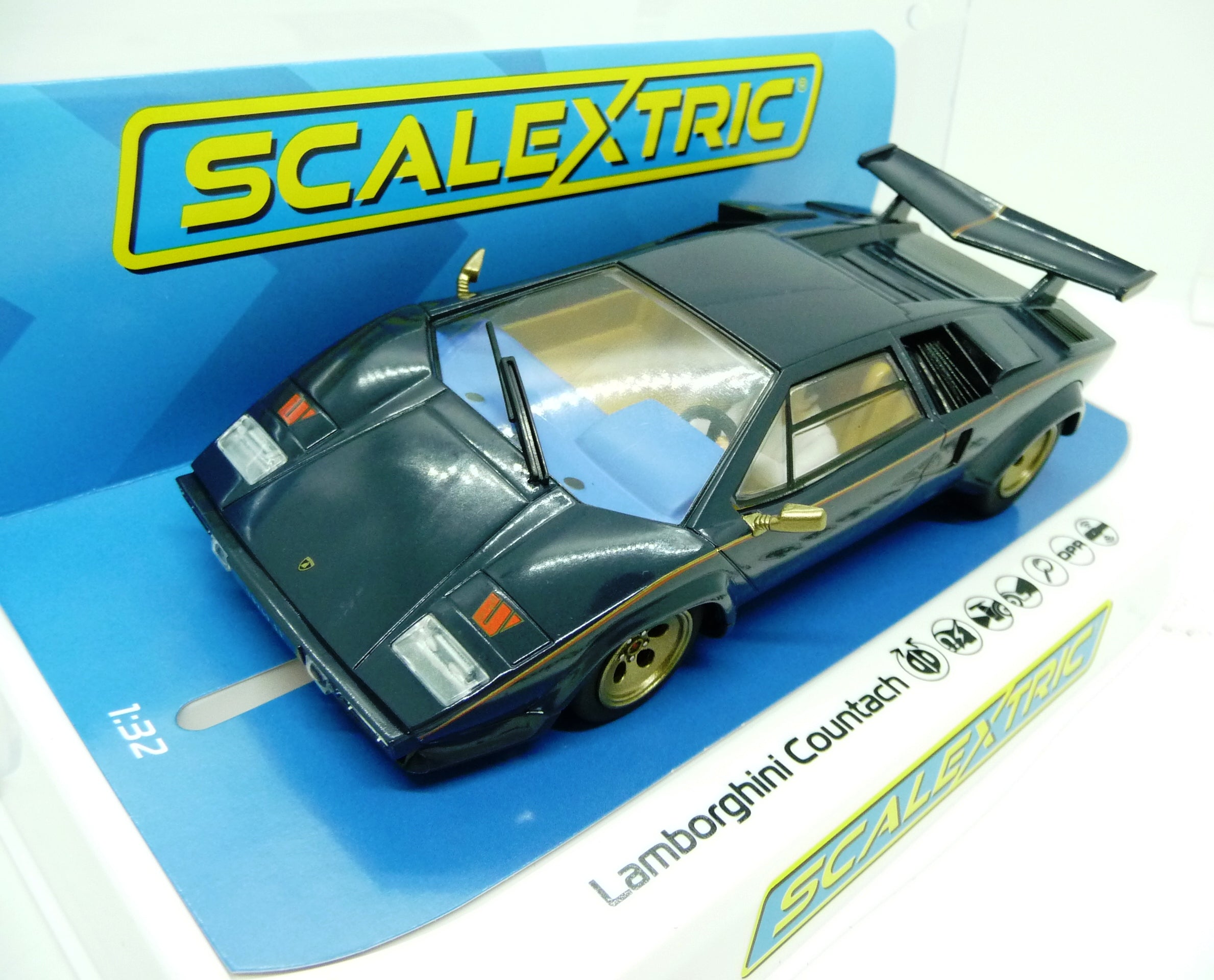 SCALEXTRIC - C4411 LAMBORGHINI COUNTACH - BLUE+ GOLD