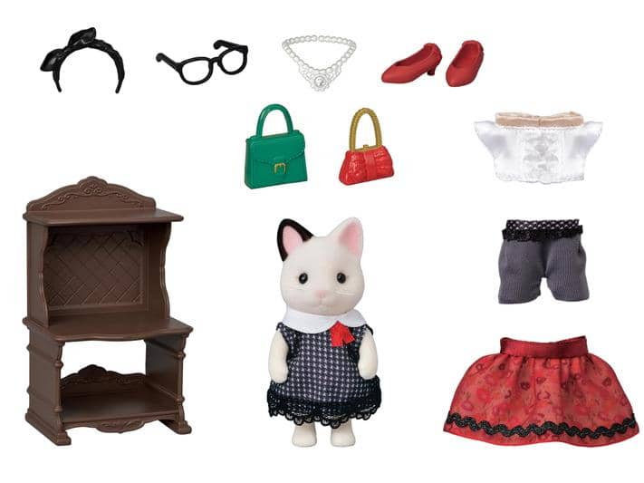 Sylvanian Families - Fashin  Playset  Town Girl Tuxedo Cat