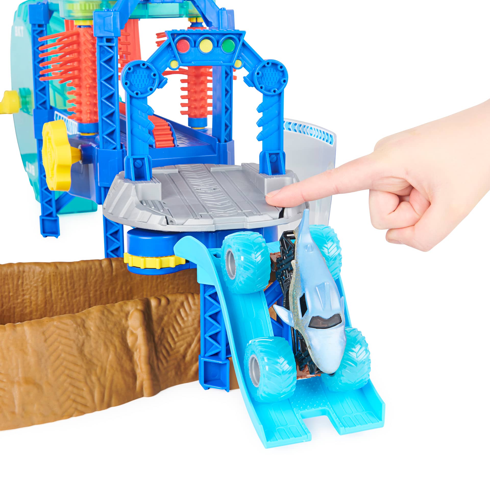 Monster Jam - Megalodon Monster Wash Includes Coluor-changing Megalodon Monster Truck
